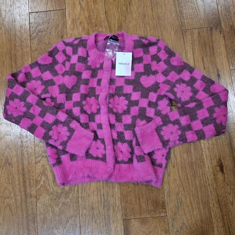 NWT Forever 21 Pink and Brown Floral Checkered Fuzzy Cardigan. S